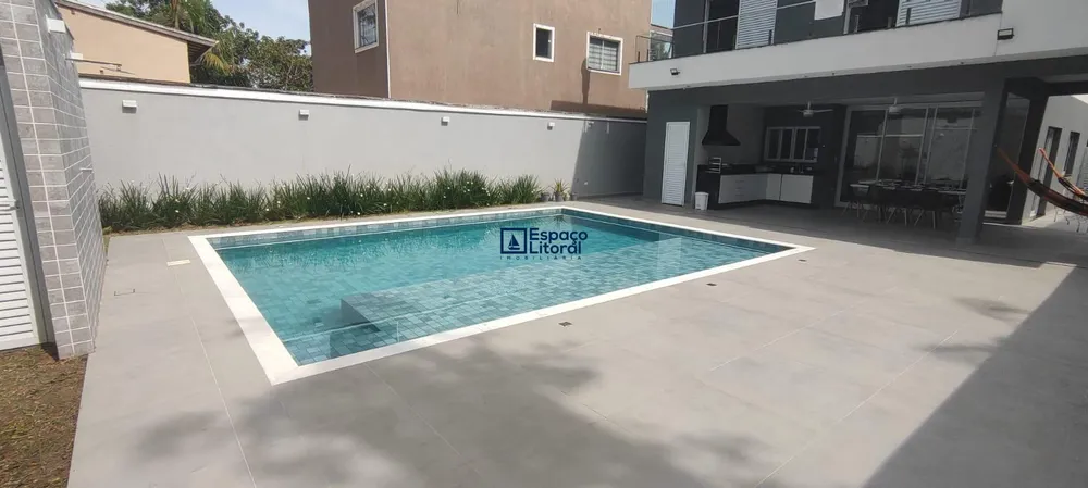 Casa, 3 quartos, 240 m² - Foto 4