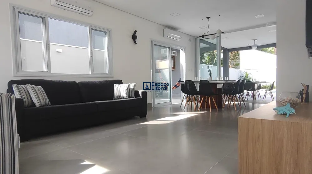 Casa, 3 quartos, 240 m² - Foto 3
