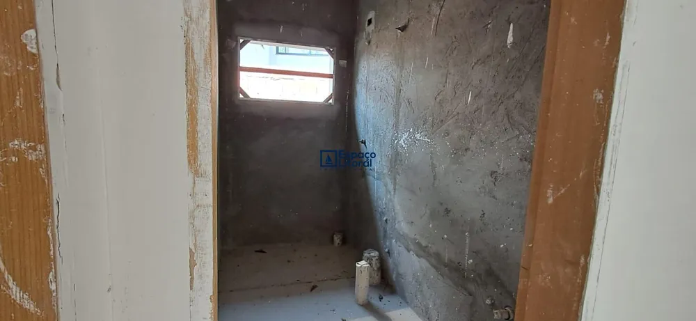 Casa, 3 quartos, 142 m² - Foto 2