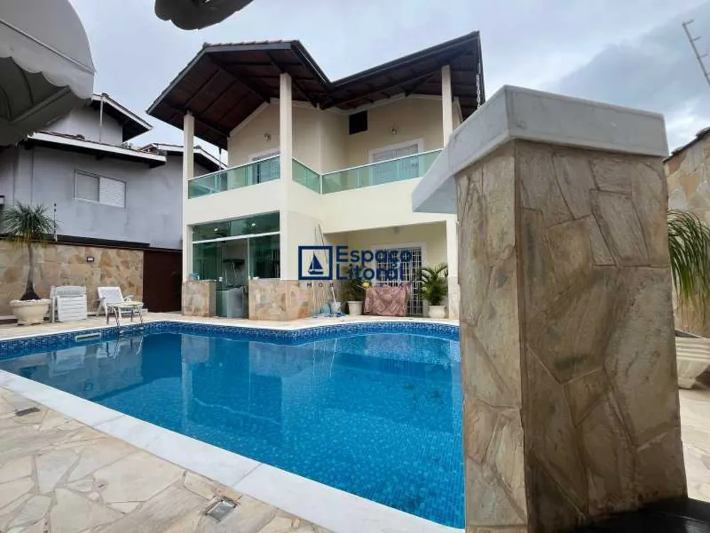 Casa, 5 quartos, 360 m² - Foto 1