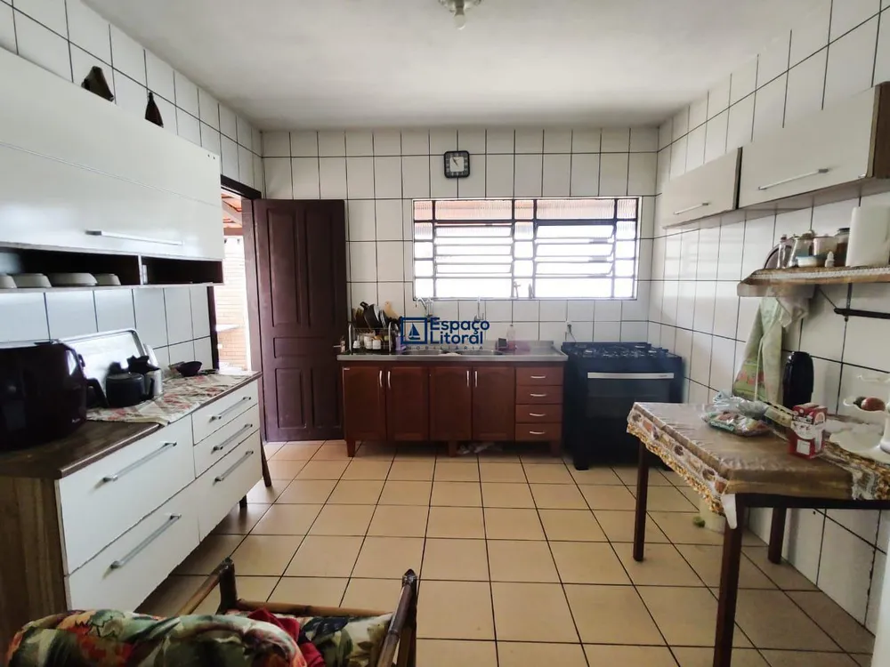 Casa, 3 quartos, 193 m² - Foto 3