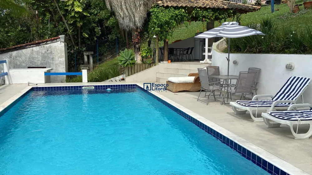 Casa, 3 quartos, 277 m² - Foto 1