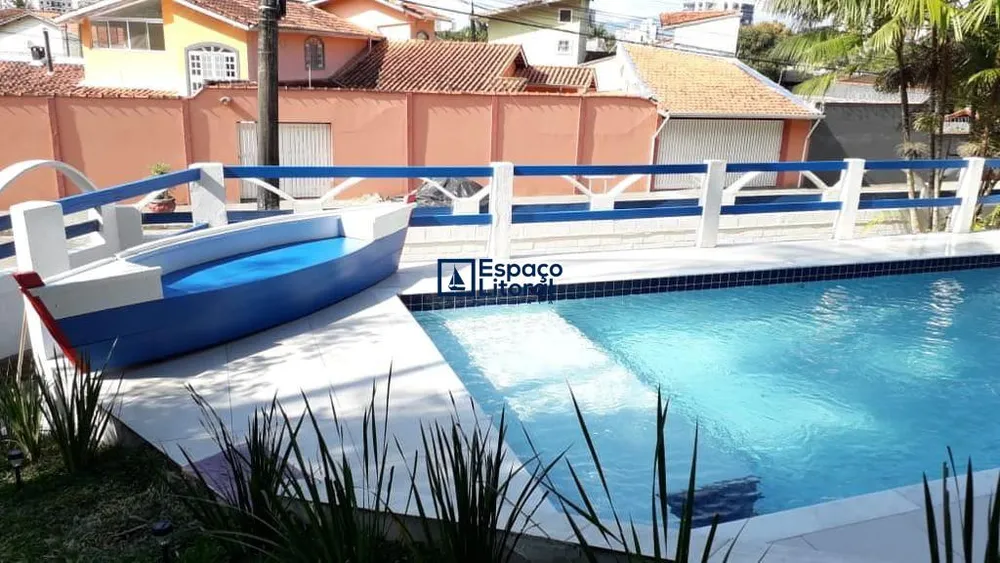 Casa, 3 quartos, 277 m² - Foto 4