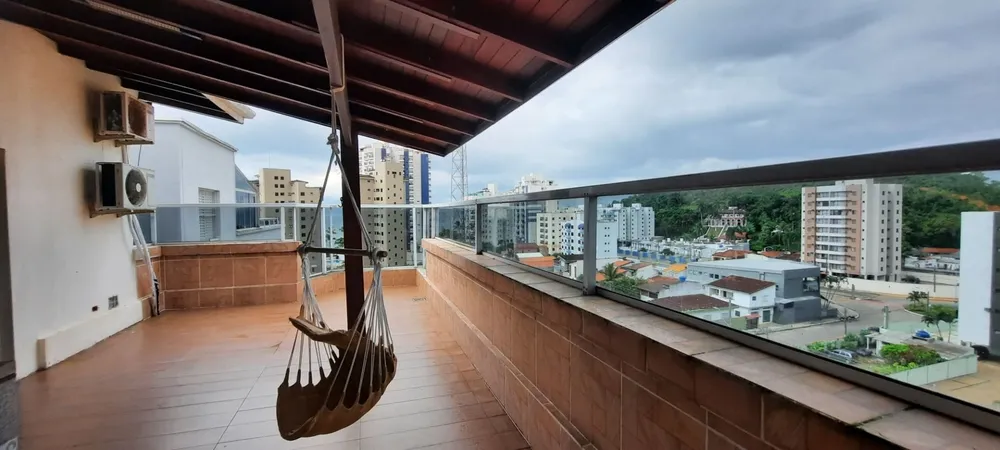 Cobertura, 4 quartos, 277 m² - Foto 2