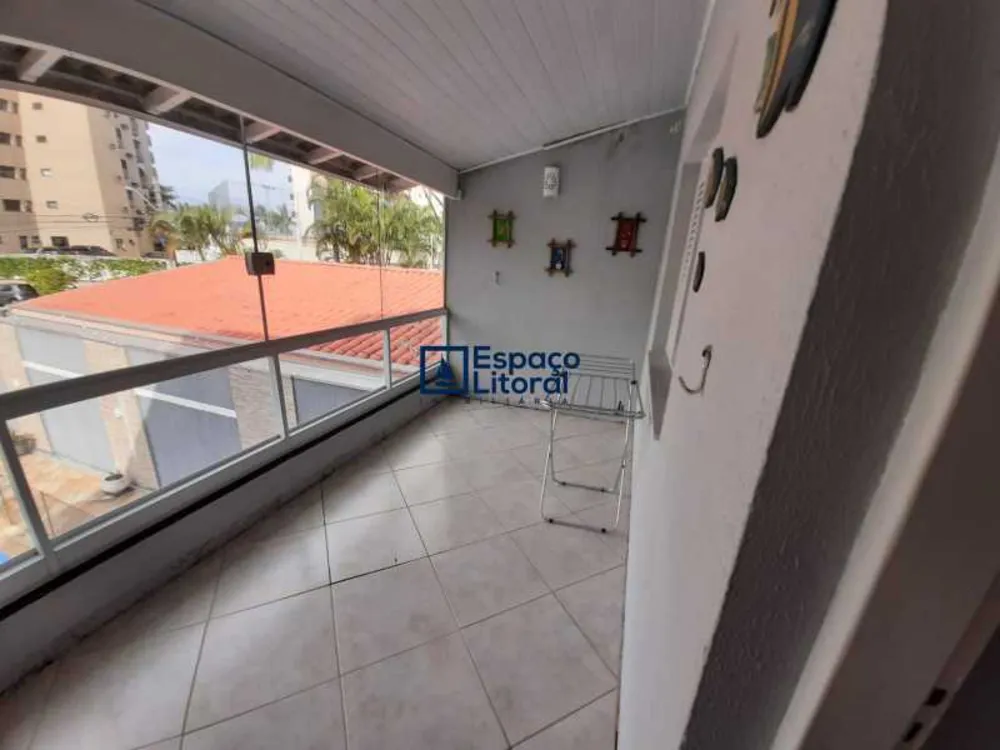 Casa, 4 quartos, 268 m² - Foto 1