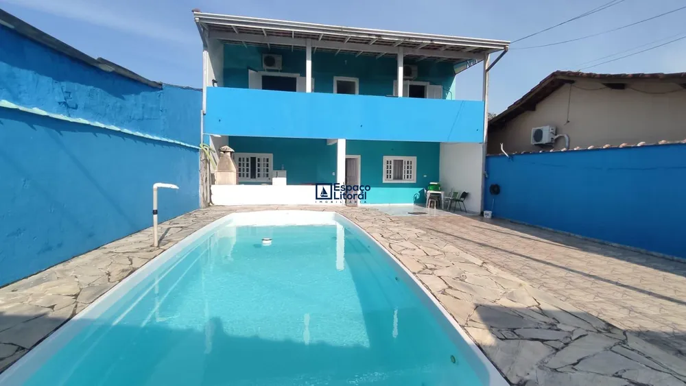 Casa, 3 quartos, 247 m² - Foto 2