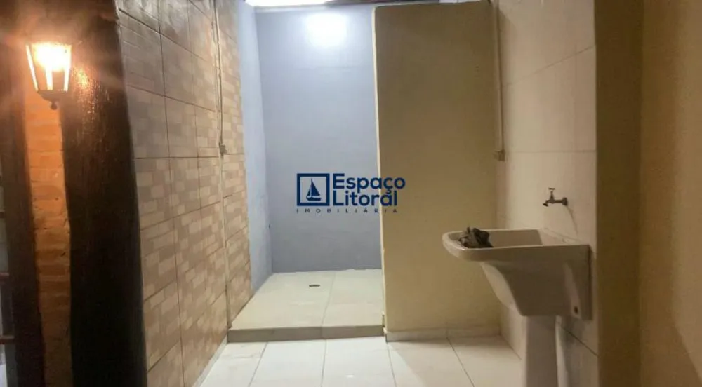 Casa, 3 quartos, 158 m² - Foto 2