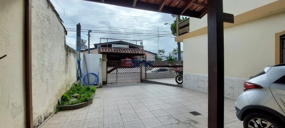 Casa, 3 quartos, 276 m² - Foto 1