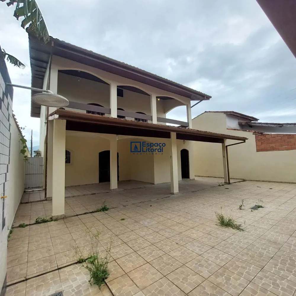 Casa, 3 quartos, 200 m² - Foto 1