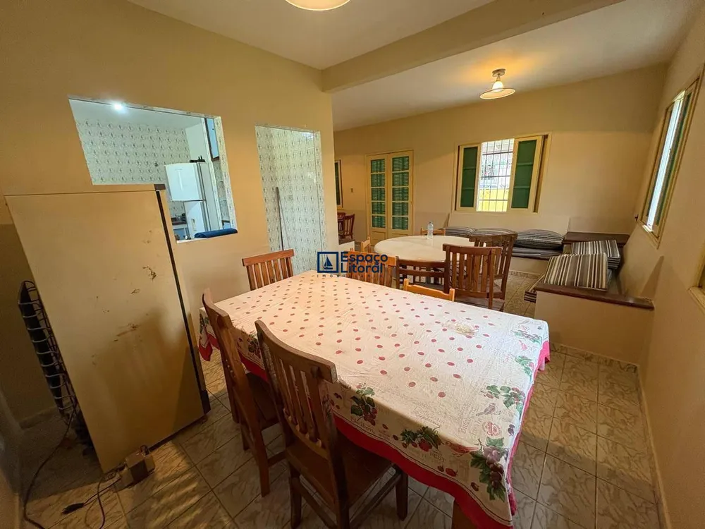 Casa, 3 quartos, 300 m² - Foto 11
