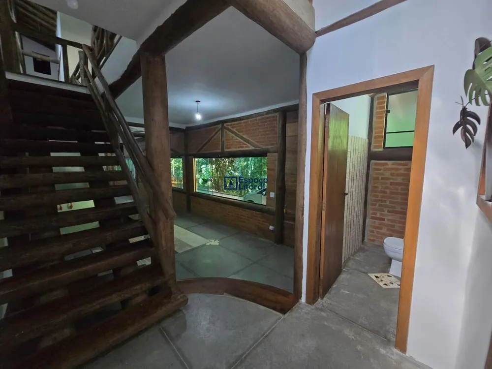 Chácara, 3 quartos, 2508 m² - Foto 1