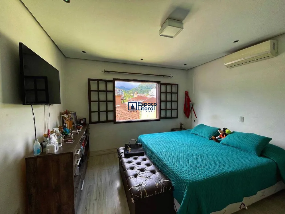 Casa, 3 quartos, 300 m² - Foto 11