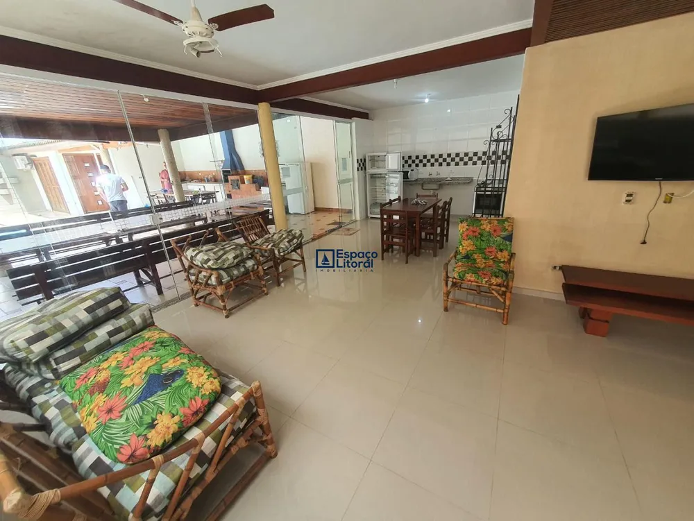 Casa, 3 quartos, 200 m² - Foto 10