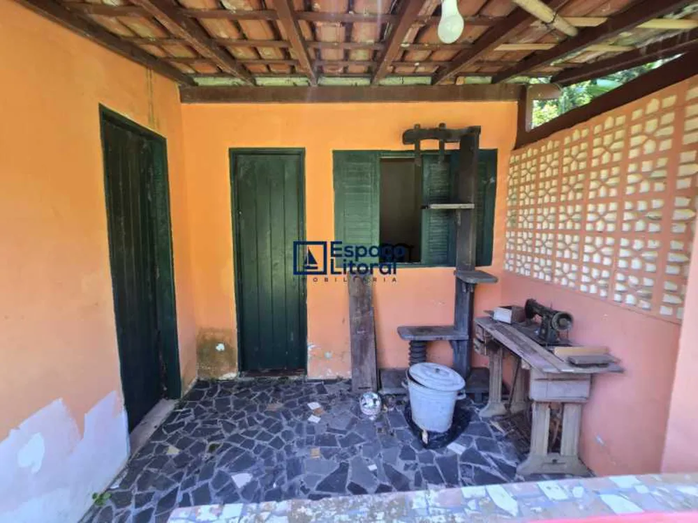 Chácara, 2 quartos, 1283 m² - Foto 13