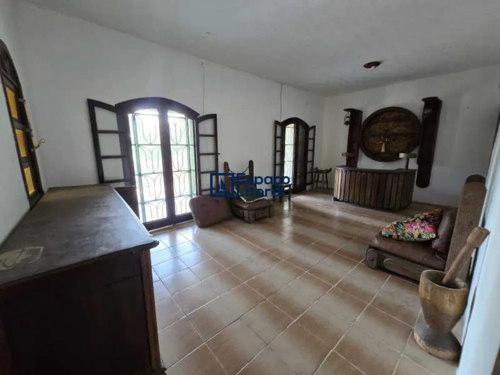 Chácara, 2 quartos, 1283 m² - Foto 12