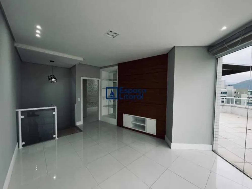 Cobertura, 4 quartos, 236 m² - Foto 9