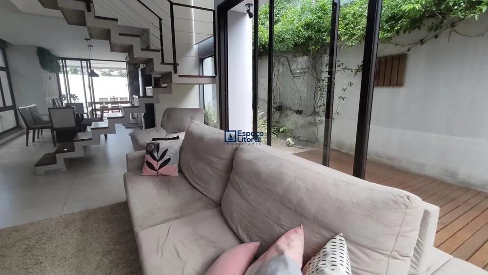 Casa, 3 quartos, 250 m² - Foto 7
