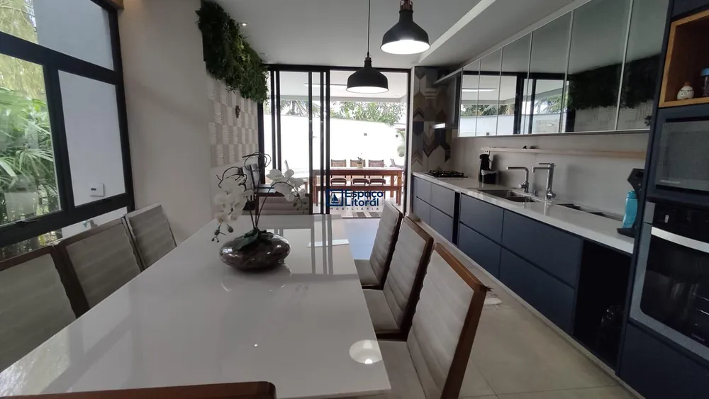 Casa, 3 quartos, 250 m² - Foto 9