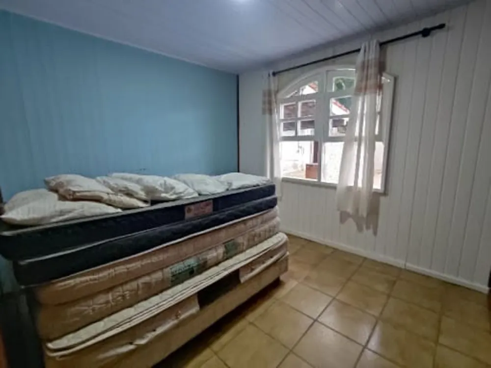 Casa, 4 quartos, 236 m² - Foto 4