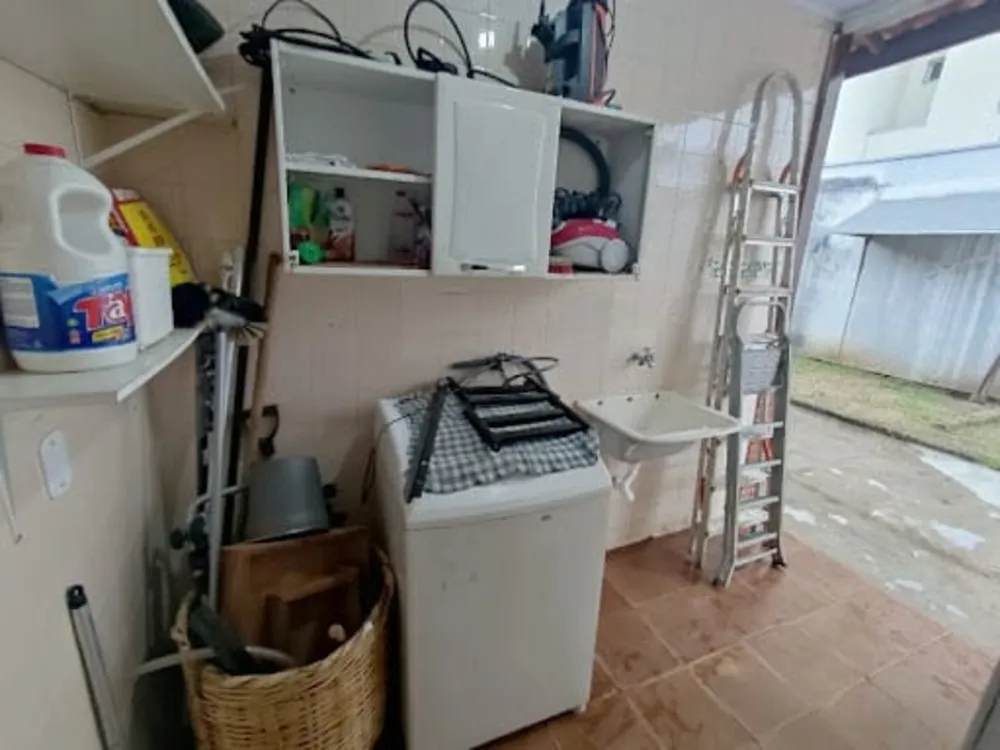 Casa, 4 quartos, 236 m² - Foto 8