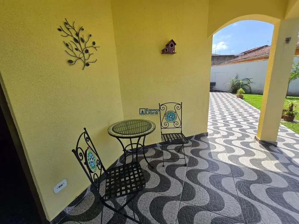 Casa, 2 quartos, 135 m² - Foto 1
