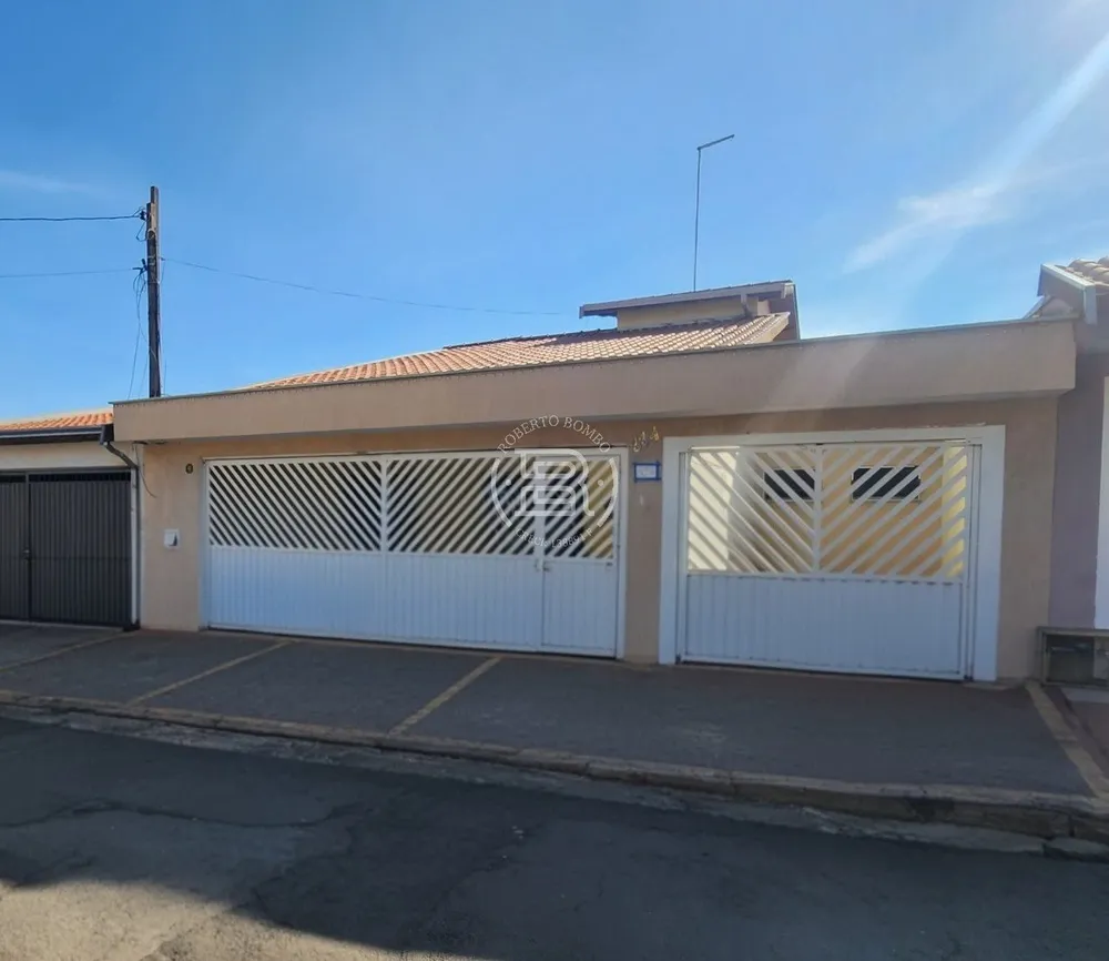 Casa, 3 quartos, 270 m² - Foto 1