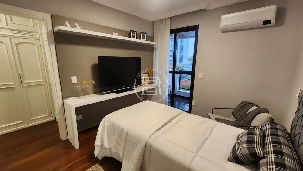 Apartamento, 3 quartos, 240 m² - Foto 10