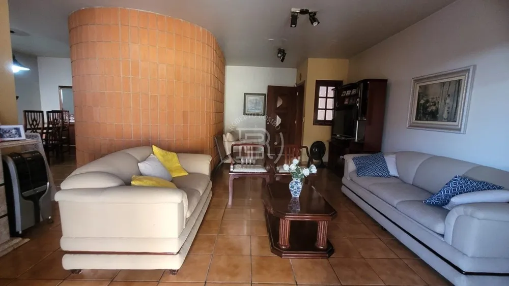 Sobrado, 3 quartos, 257 m² - Foto 3