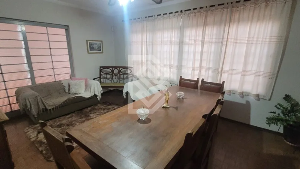 Casa, 3 quartos, 284 m² - Foto 3