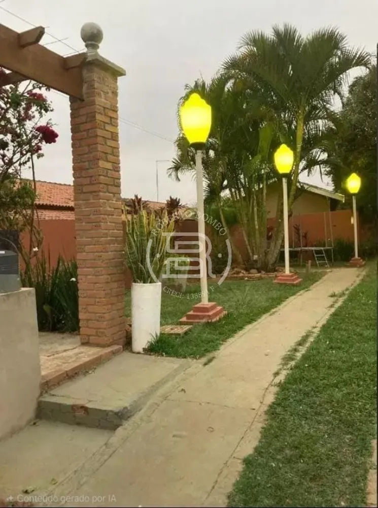 Casa, 4 quartos, 220 m² - Foto 1