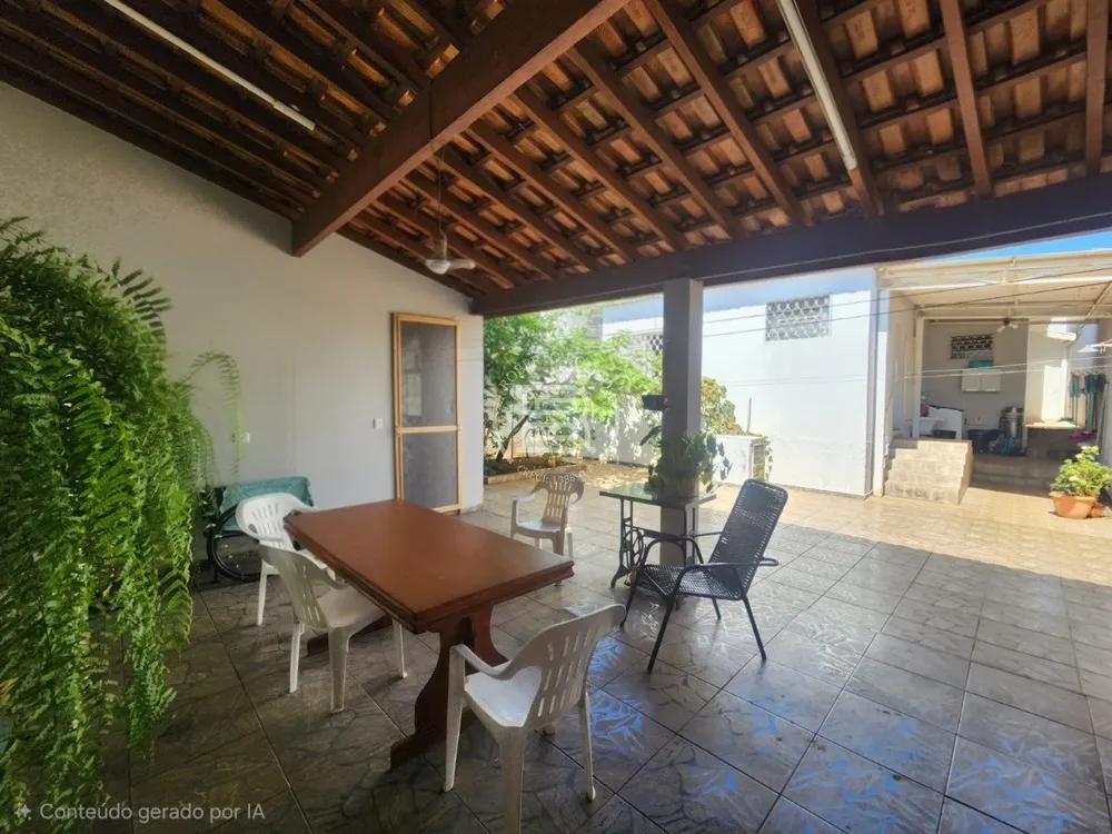 Casa, 3 quartos, 211 m² - Foto 12