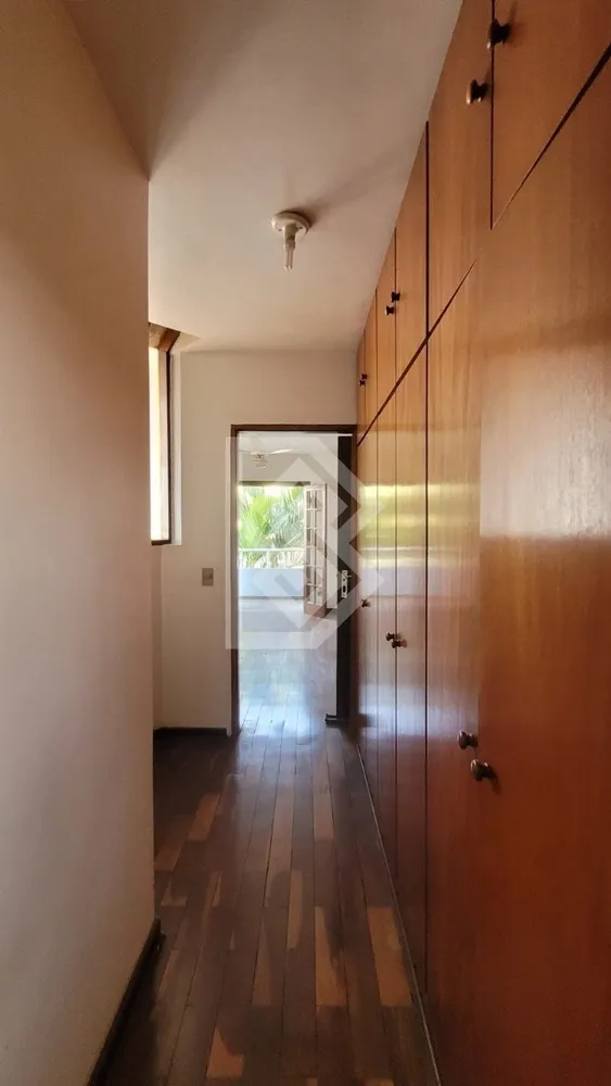 Casa, 3 quartos, 318 m² - Foto 10