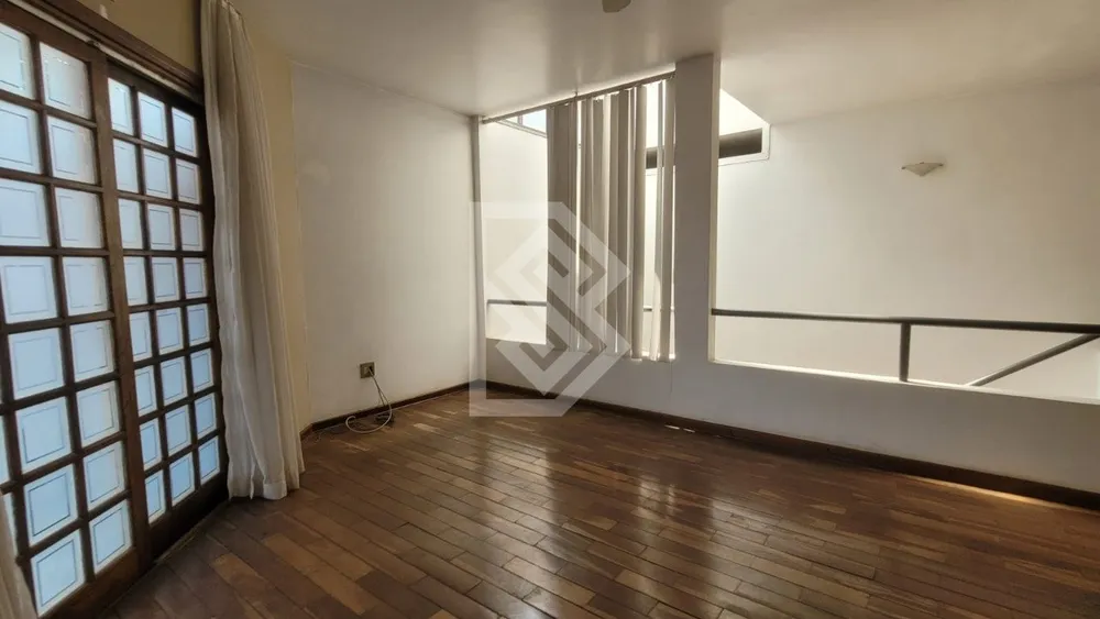 Casa, 3 quartos, 318 m² - Foto 8