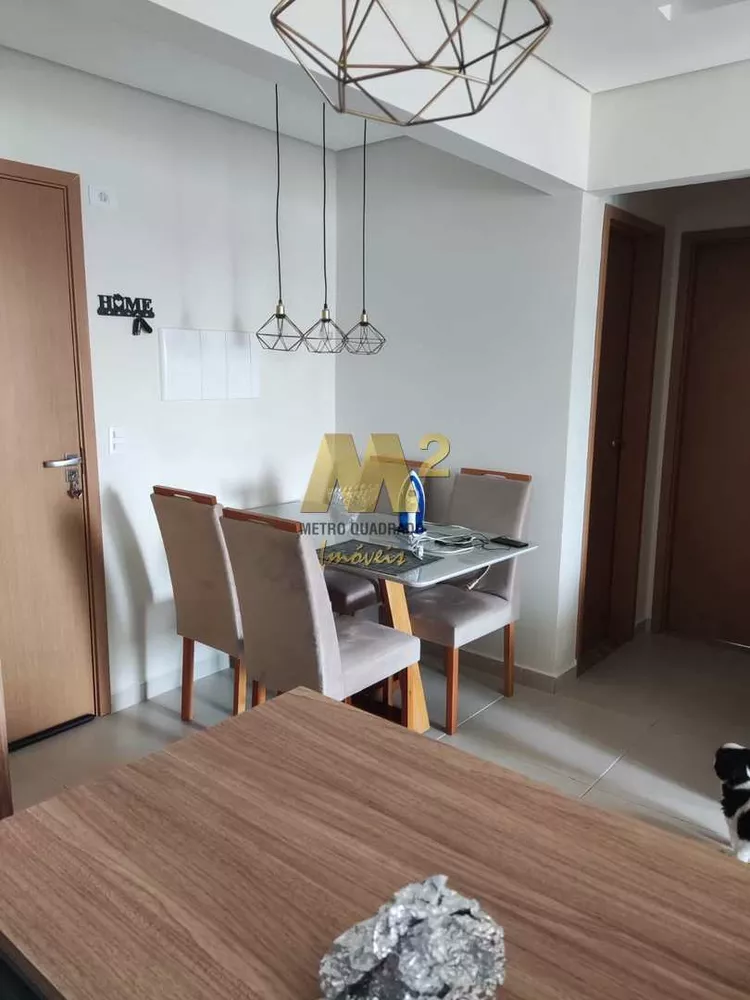 Apartamento à venda com 2 quartos, 70m² - Foto 1