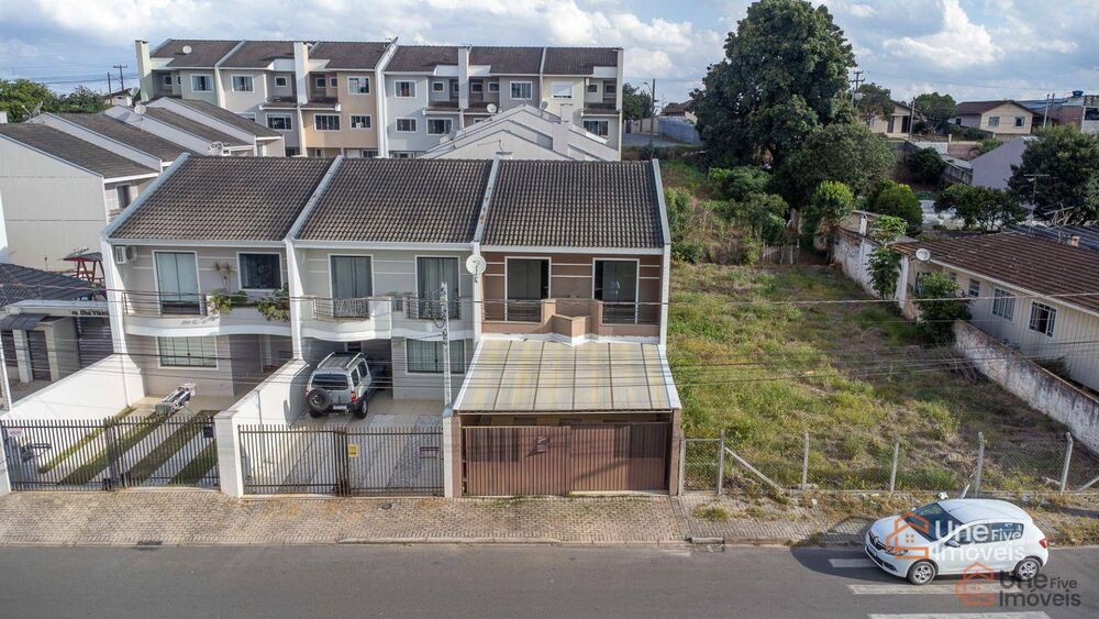 Sobrado à venda com 3 quartos, 112m² - Foto 2