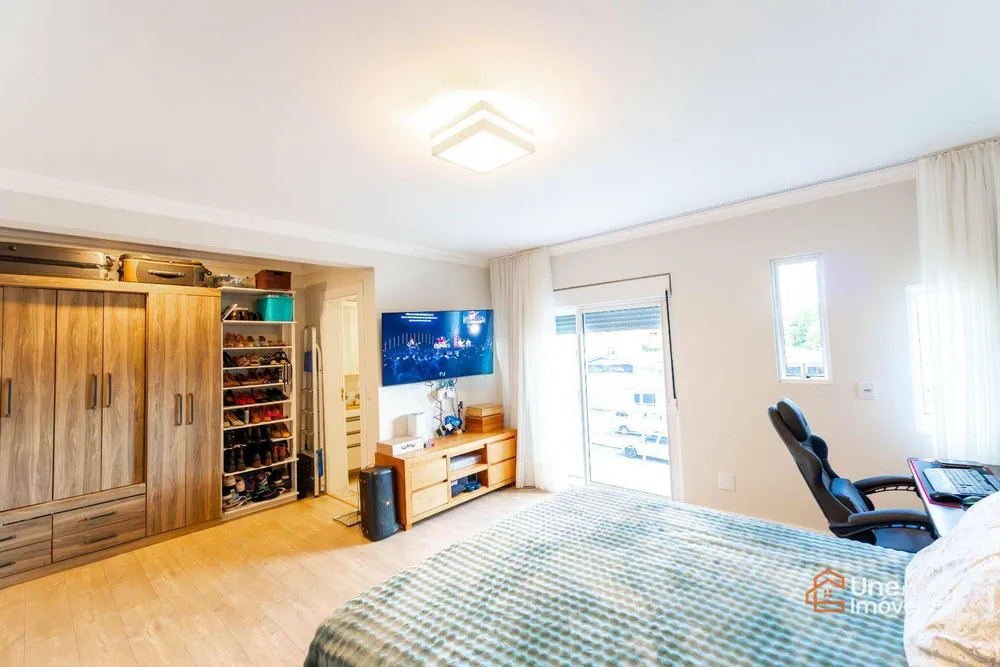 Sobrado, 3 quartos, 241 m² - Foto 10
