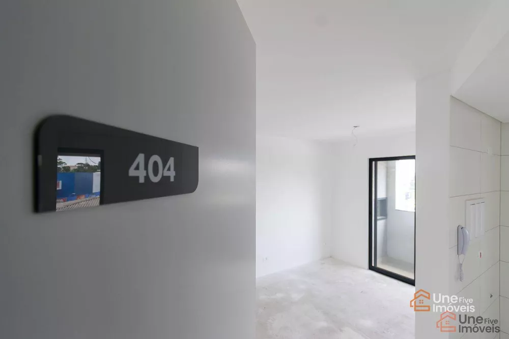 Apartamento à venda com 2 quartos, 60m² - Foto 3