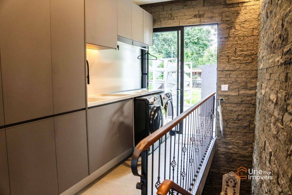 Casa à venda com 2 quartos, 244m² - Foto 17