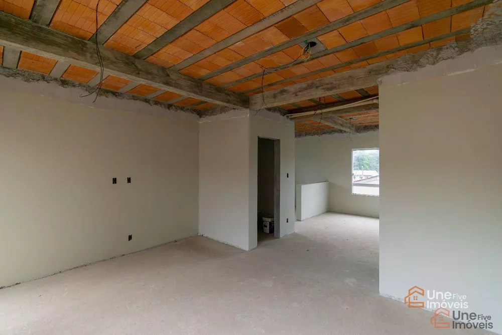 Sobrado à venda com 3 quartos, 150m² - Foto 3