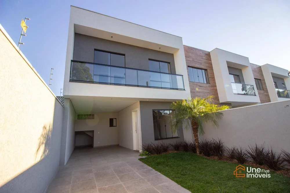 Sobrado, 4 quartos, 121 m² - Foto 1