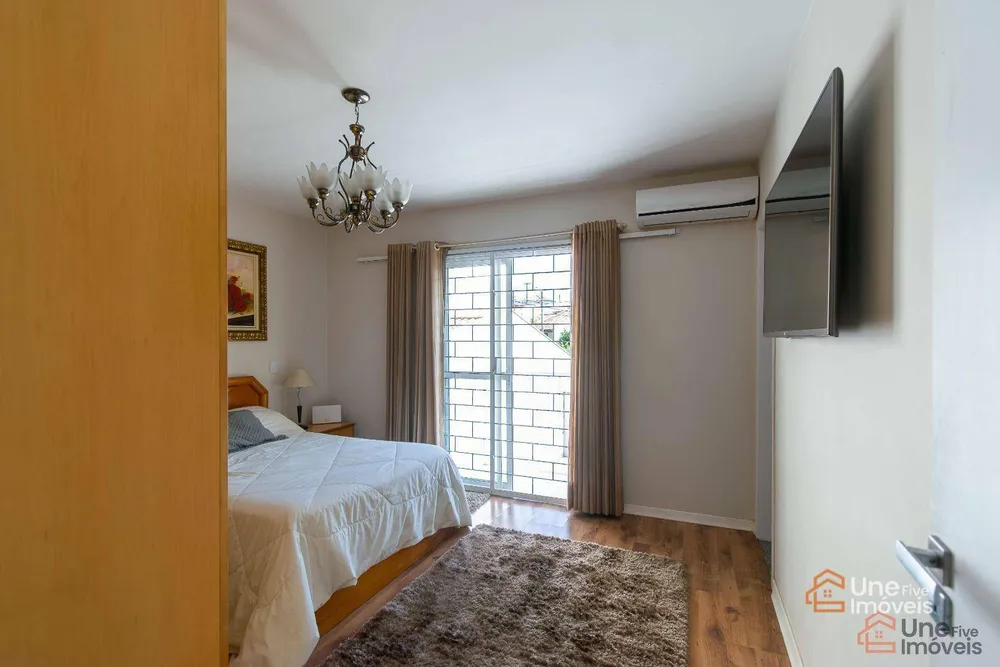 Sobrado, 4 quartos, 240 m² - Foto 12