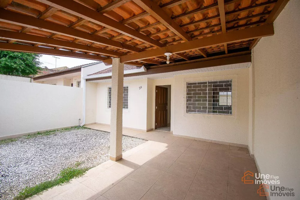 Casa à venda com 2 quartos, 42m² - Foto 1