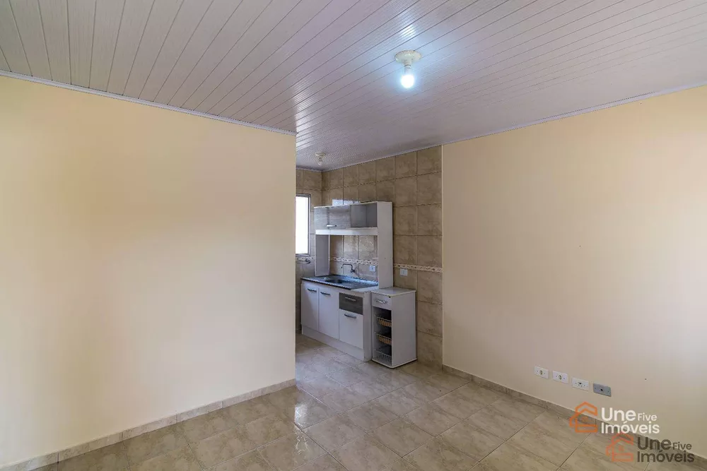 Casa à venda com 2 quartos, 42m² - Foto 3