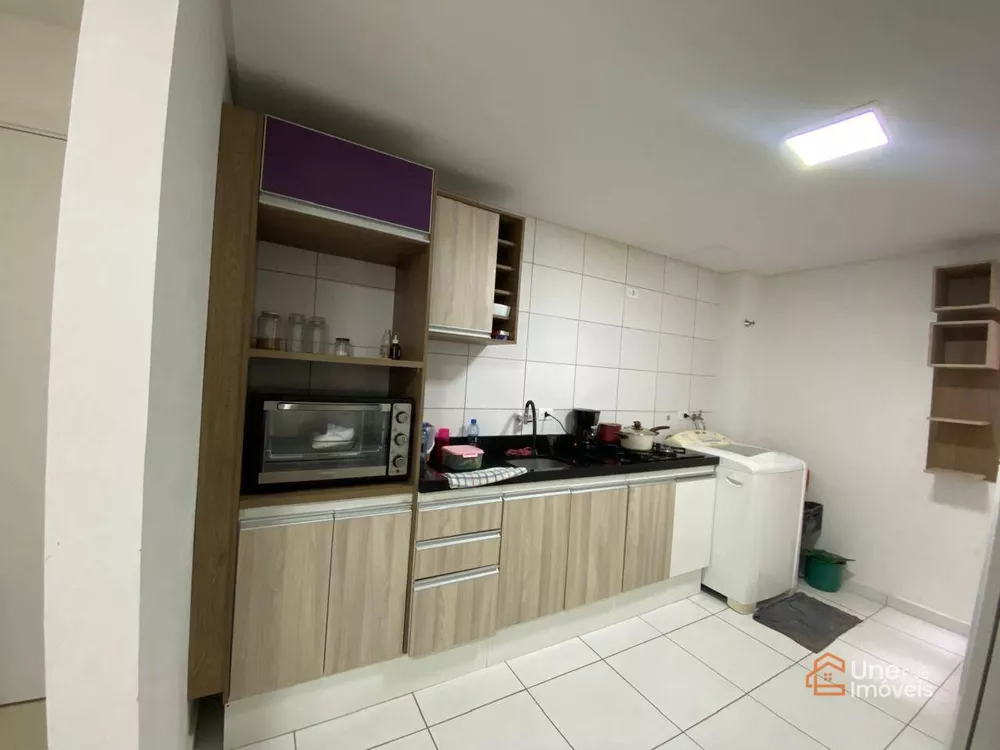 Apartamento à venda com 2 quartos, 55m² - Foto 2