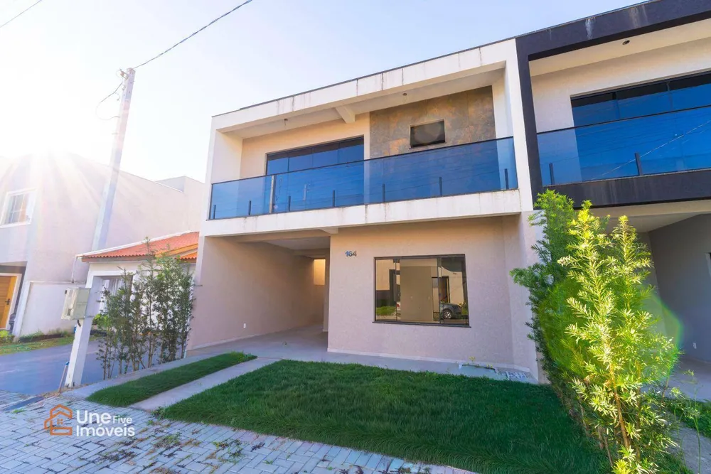Sobrado, 3 quartos, 127 m² - Foto 1