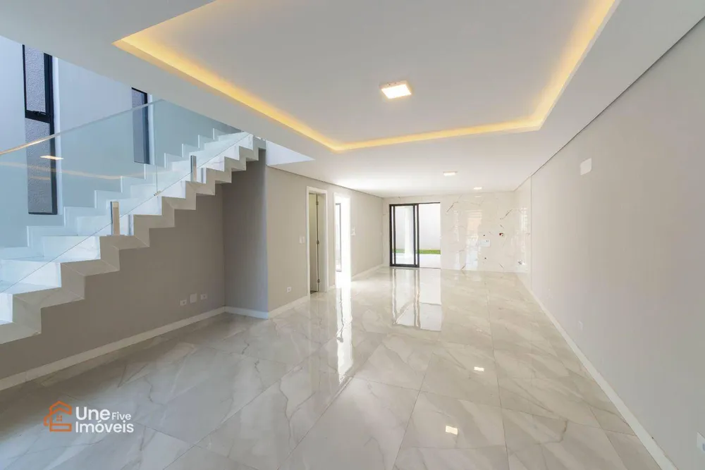 Sobrado, 3 quartos, 157 m² - Foto 1