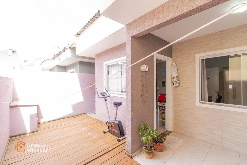 Casa, 2 quartos, 62 m² - Foto 1