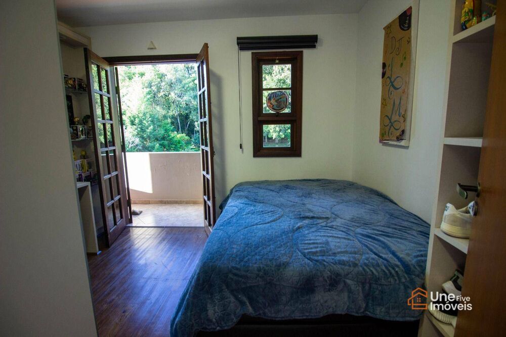 Chácara à venda com 4 quartos, 240m² - Foto 21