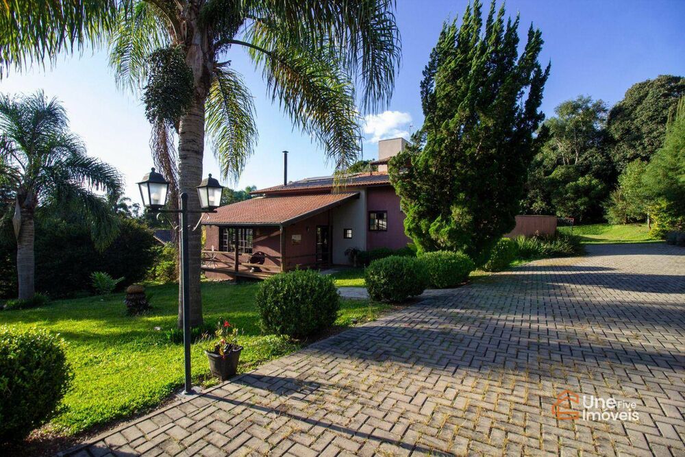 Chácara à venda com 4 quartos, 240m² - Foto 3