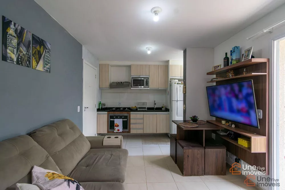 Apartamento à venda com 2 quartos, 46m² - Foto 3